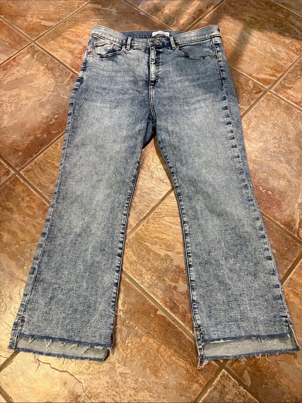 LOFT Light Blue Washed Ankle Crop Jeans